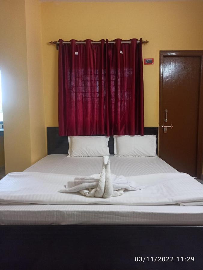 Hotel Royal Palace Bolpur Exterior foto