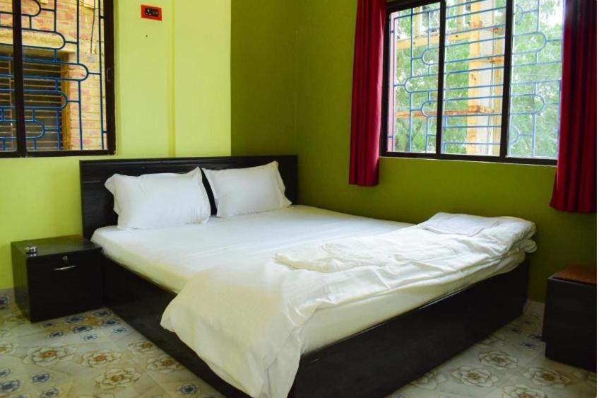 Hotel Royal Palace Bolpur Exterior foto